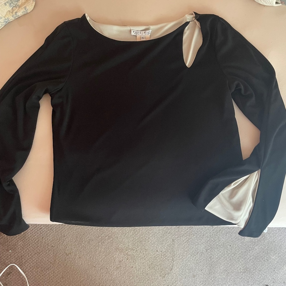 Black and white split sleeve shirt